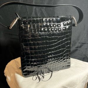 Brighton Sonny Short Tote / Shoulder Bag
Black patent leather